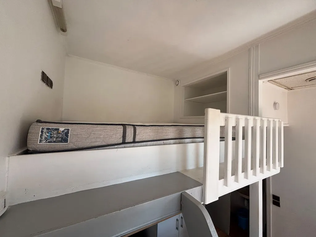 Magamistoad - 1-Bedroom Flat with Balcony in Tarbes
