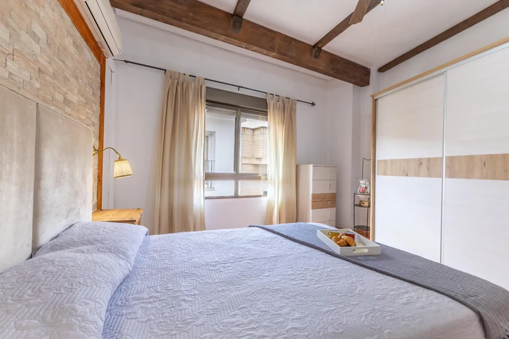 Chambres - Apartment with Terrace in Llíria