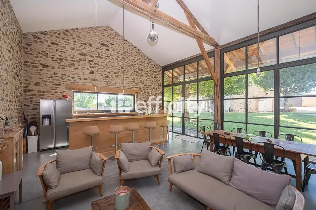 Séjour - Maison en Pierre avec Vue Panoramique à Isle
