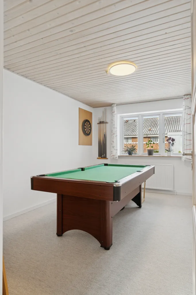 Toad - Architect-designed Villa with Garden near Silkeborg