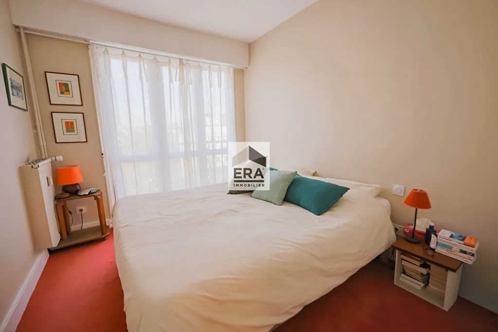 Magamistoad - Duplex with Large Terrace in Paris