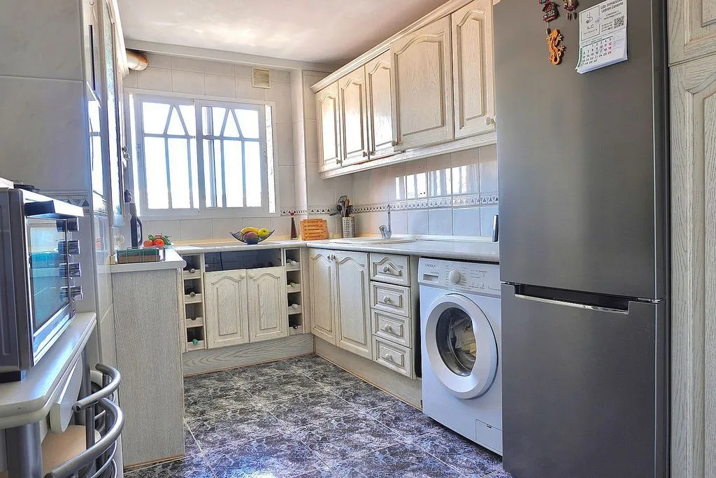Cuisine - Apartment with Balcony in Parque Mediterráneo