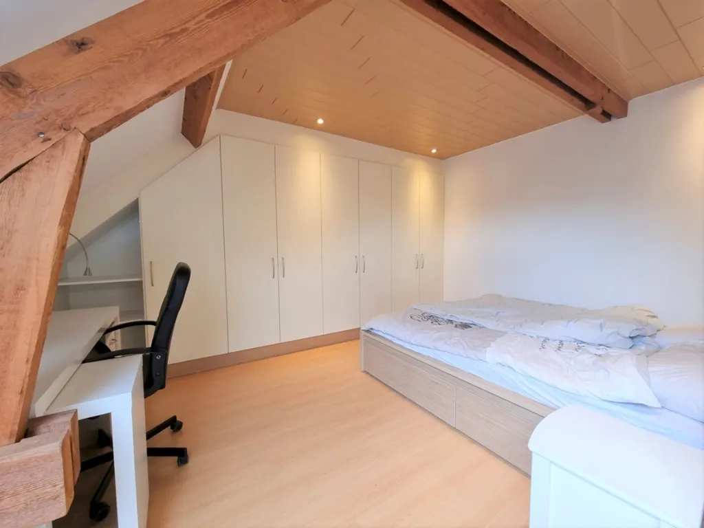 Chambres - Duplex Spacieux avec Deux Chambres en Centre-Ville