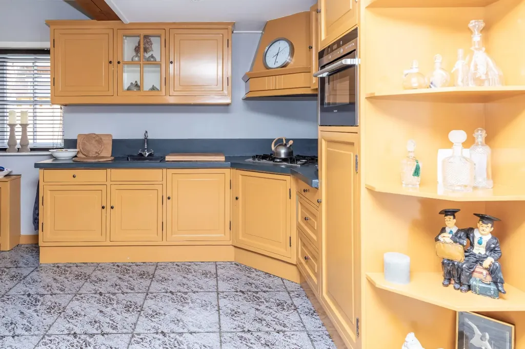 Cuisine - Dual Dwelling with Office Space in Ochten