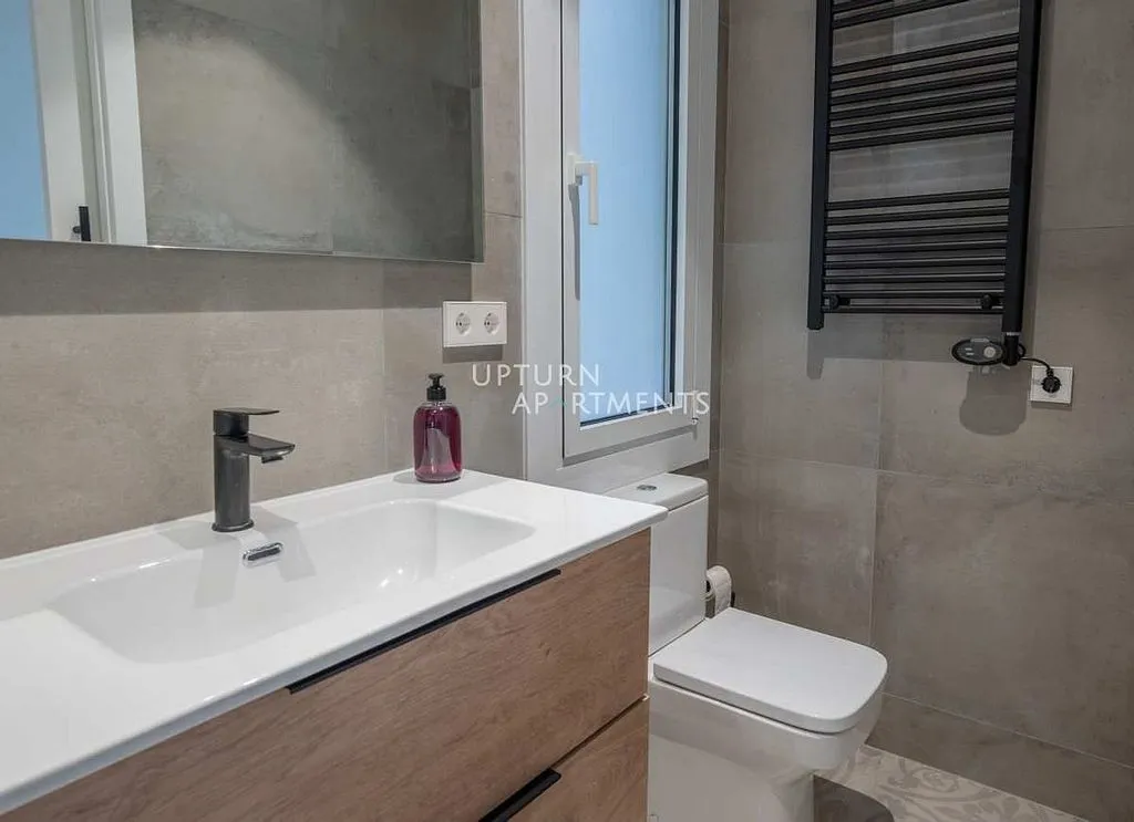 Vannitoad - Furnished Flat with AC in Sants