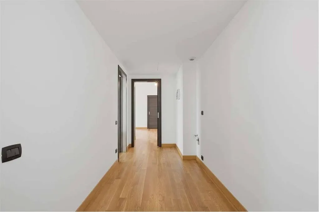 Esik - Panoramic 1-Bedroom Apartment in Milan