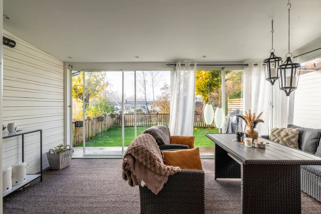 Terrass - Modern Terraced House with Garden in Borås