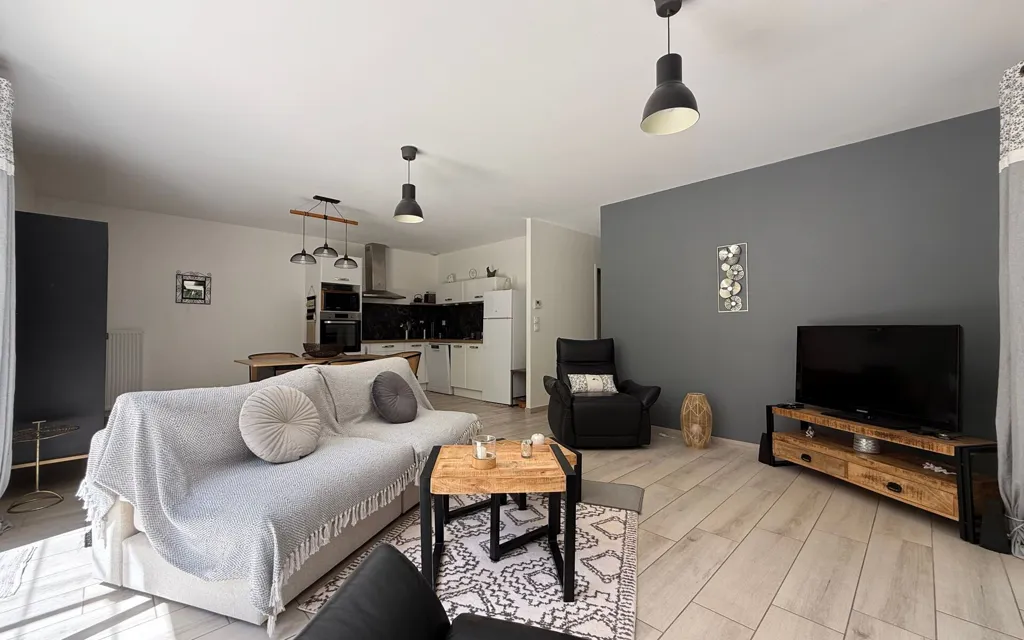 Maison 3 pièces à Lablachere