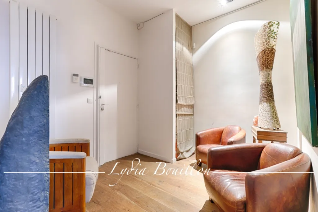 Elutuba - 2-Bedroom Parisian Flat with Office Potential