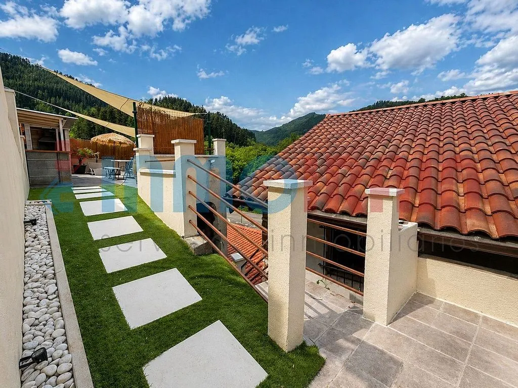 Terrasse - Chalet with Pool and Terrace in Ataun