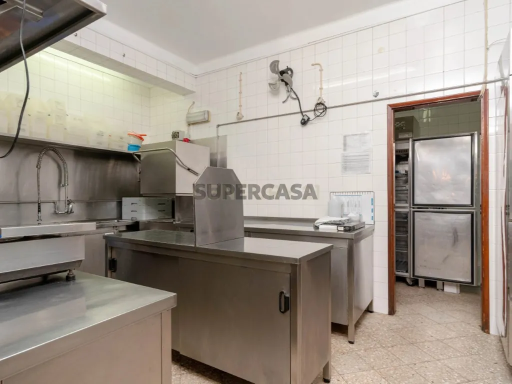 Cuisine - Luxury House with Restaurant in Albufeira