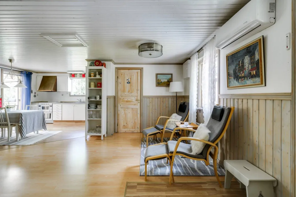 Elutuba - Charming Cottage with Lake View in Örebro