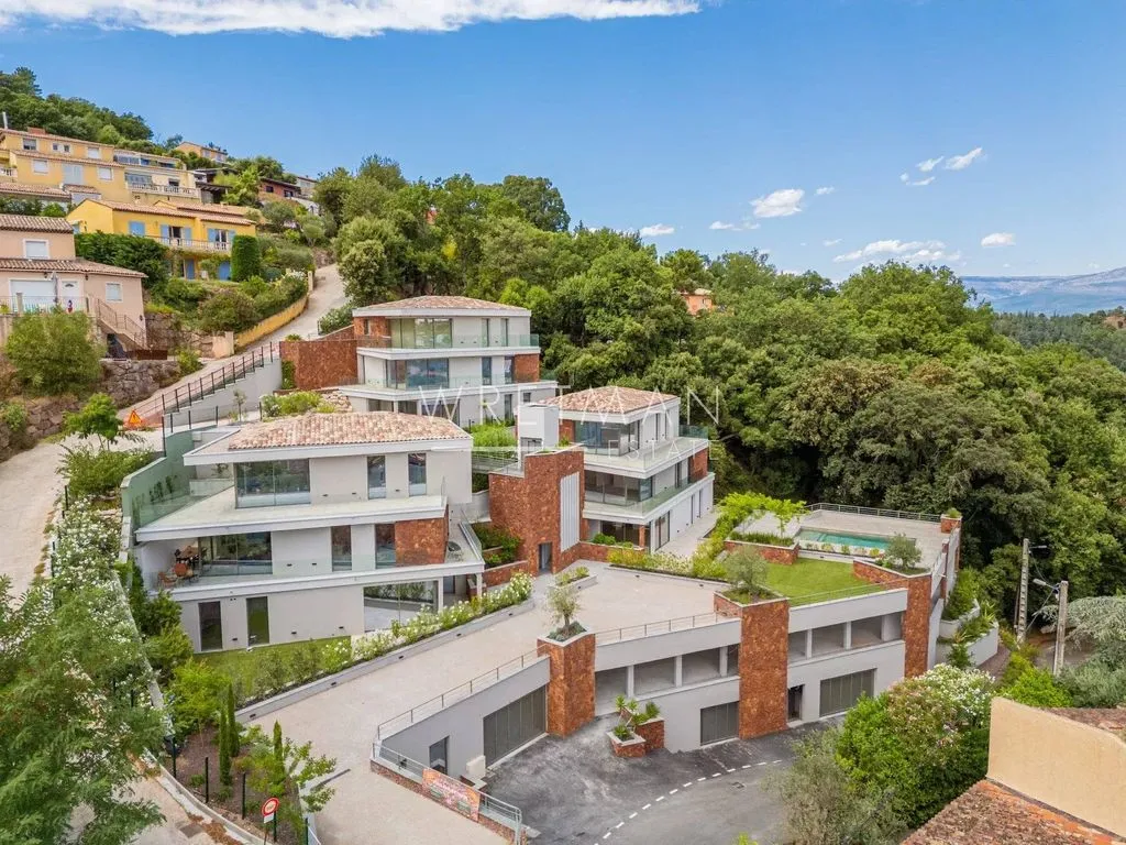 Vue aérienne - Appartement Luxe avec Piscine à Les Adrets-de-l'Estérel