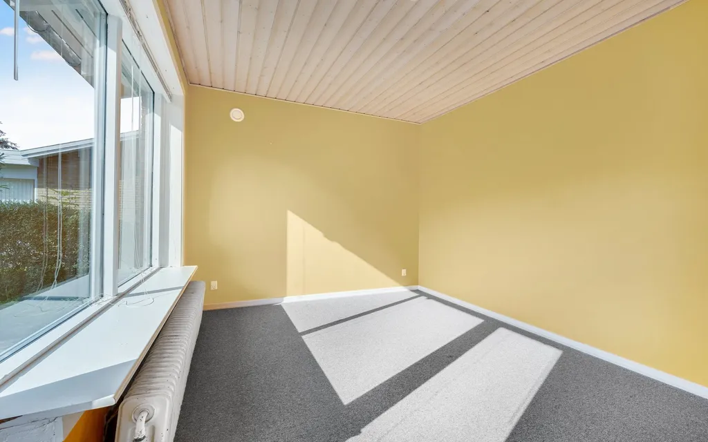 Rooms - Ready-to-Move Villa with Garden in Skellerup