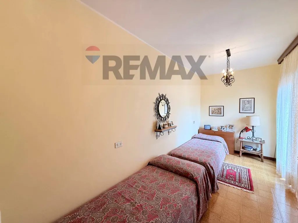 Chambres - Independent House with Terrace in Popiglio