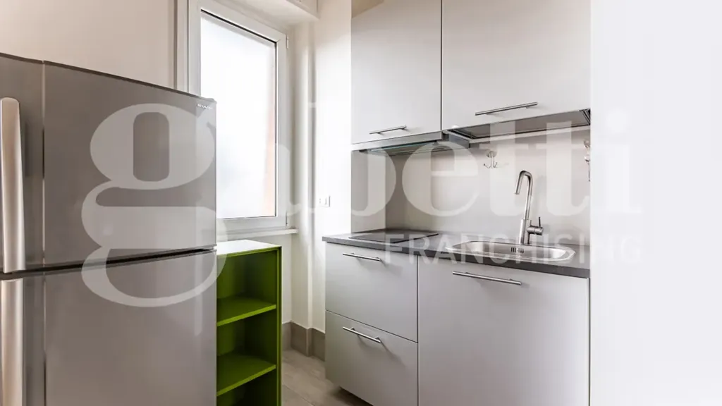 Cuisine - Modernised Studio with Balcony in Porta Venezia, Milan