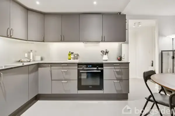 Cuisine - Apartment with Large Windows in Aarhus C