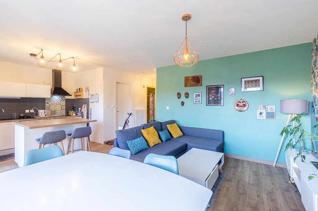 Living Room - T2 Apartment with Balcony in Annecy