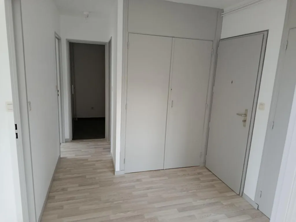 Ingresso - 3-Bedroom Flat in Quiet Area, Chatenois