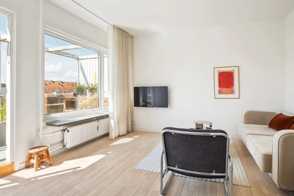 Séjour - Apartment with Garden Access in Virum