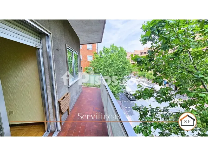 Balcone - Apartment with Terrace in Retiro