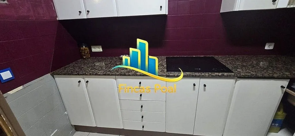 Köök - Apartment with Balcony in Castelldefels