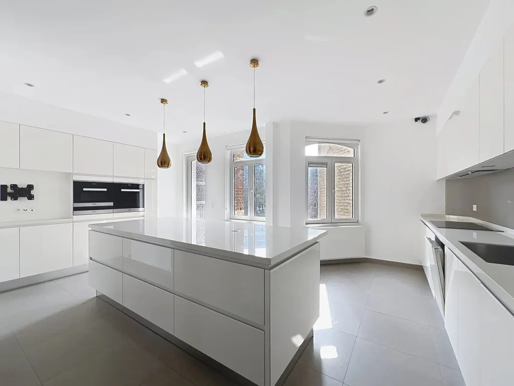 3 magamistoaga korter asukohas Ixelles
