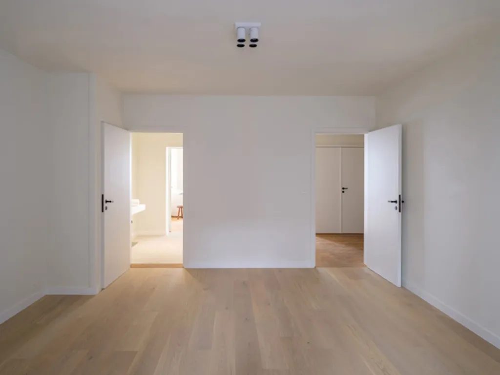 other_room