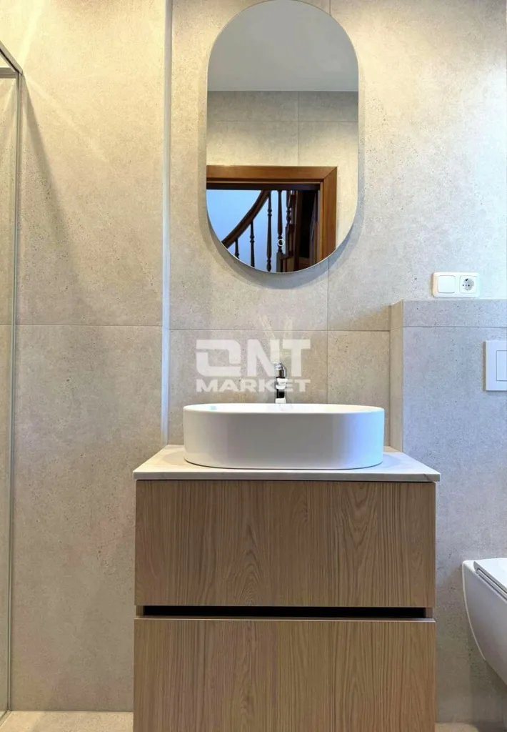 Vannitoad - Fully Renovated House with Private Courtyard in Klaipėda
