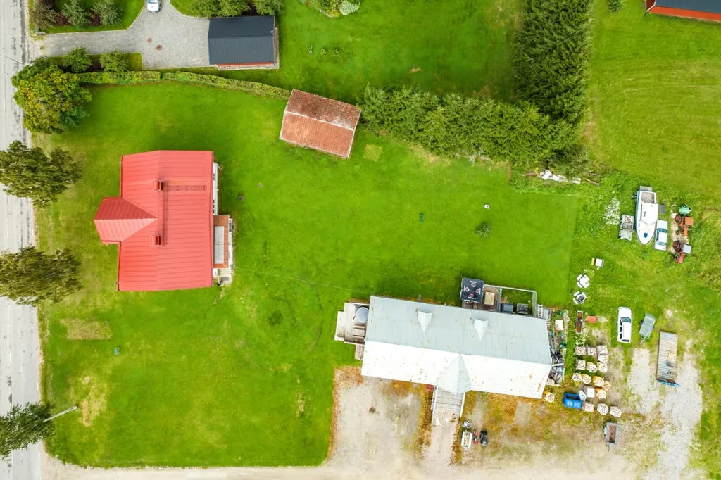 Vue aérienne - Well-Preserved Villa with Nature Access on Indalsvägen