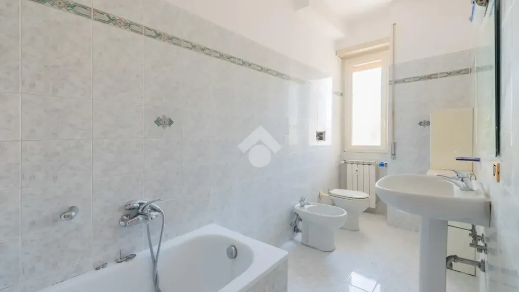 Bagni - Apartment with Panoramic Balcony in Rome