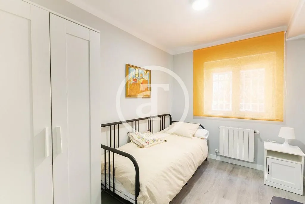 Magamistoad - Furnished Flat with Balcony in Aluche, Madrid