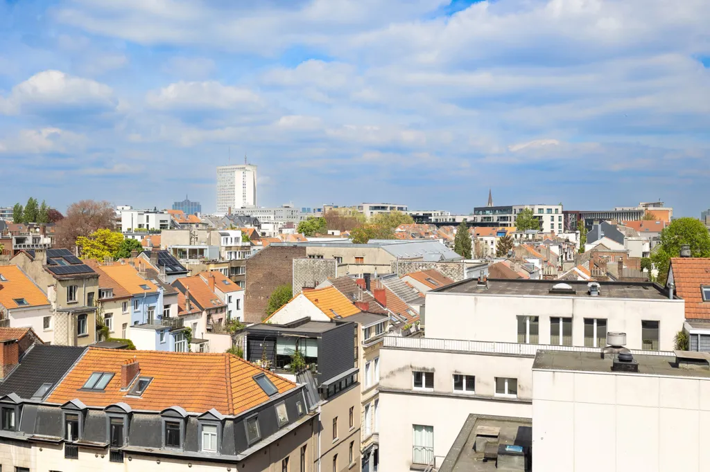 Extérieur - Bureau avec Vue Libre sur le 7e Étage à Bruxelles