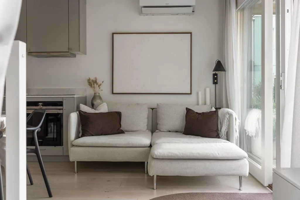 Séjour - Apartment with Balcony in Älvsjö, Stockholm