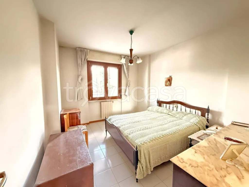 Chambres - Apartment with Balcony in Villa Reatina, Rieti