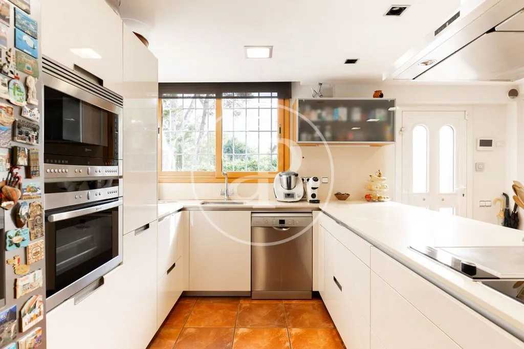 Cucina - Luxury Villa with Pool in Bellaterra, Catalonia