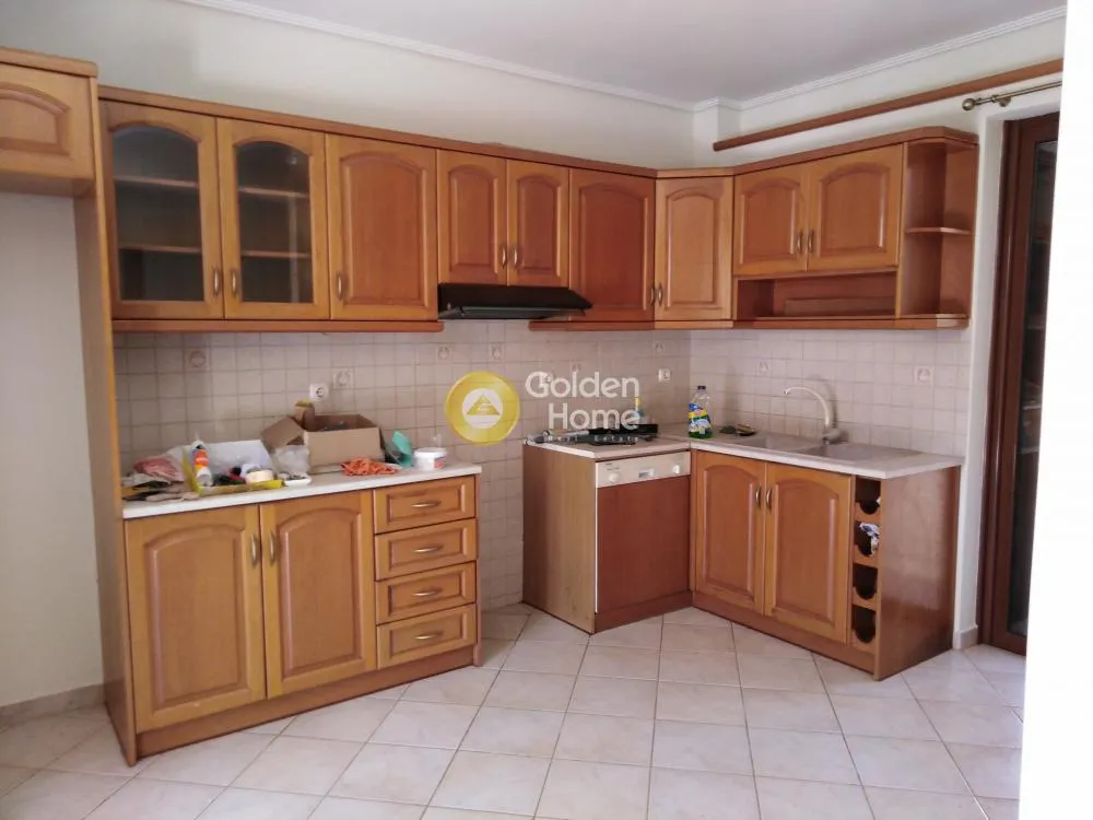 Cuisine - 7-Bedroom Building with Sea View in Varigiani