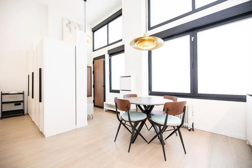 Söögituba - Ample Loft with Garage in Retiro, Madrid