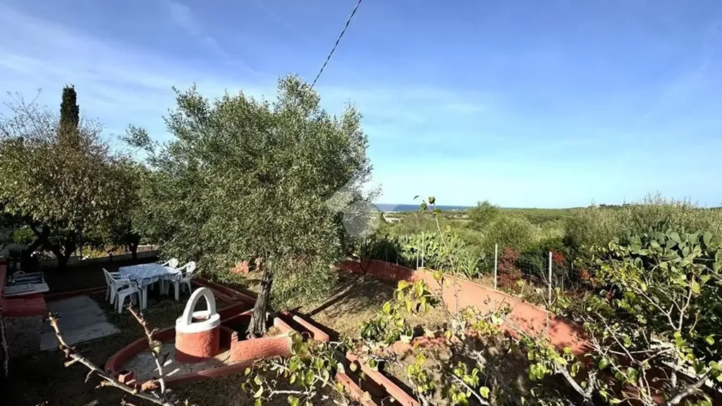 Aed - Villa with Garden near Siniscola Beaches