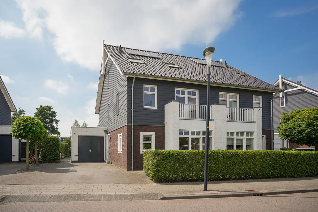 Välivaade - Half-Detached House with Water View in Culemborg