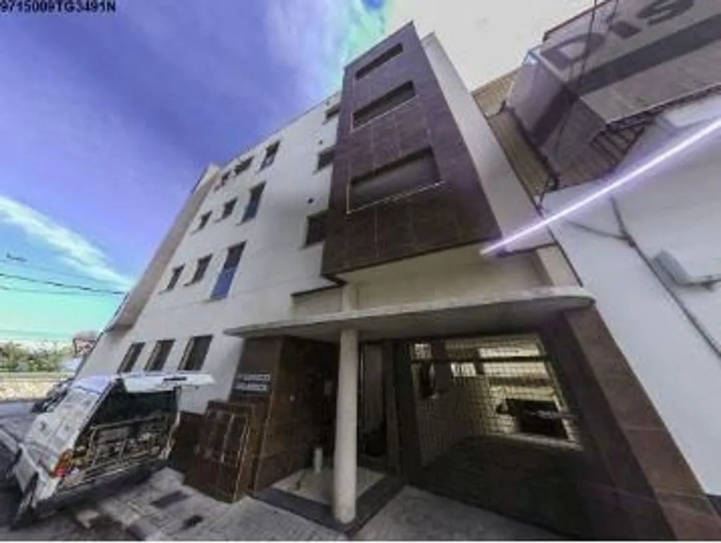 Apartment with Lift in Palmete