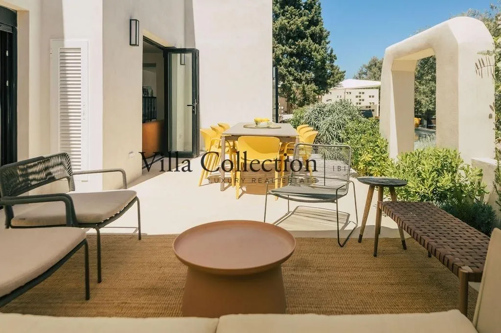 Terrasse - Luxury Villa with Sea View in Santa Eulària