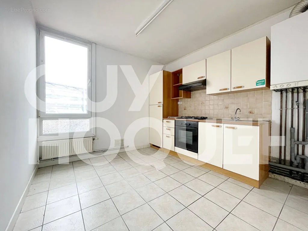 Cuisine - Appartement 3 Pièces Centre-Ville Jeumont