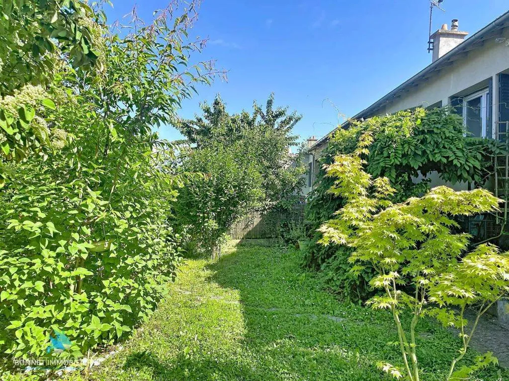 Jardin - Pavillon plain pied avec jardin à Clermont-Fd