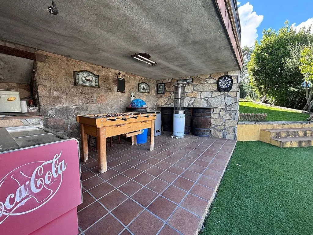 Terrace - Chalet with Pool and Terrace in El Boalo