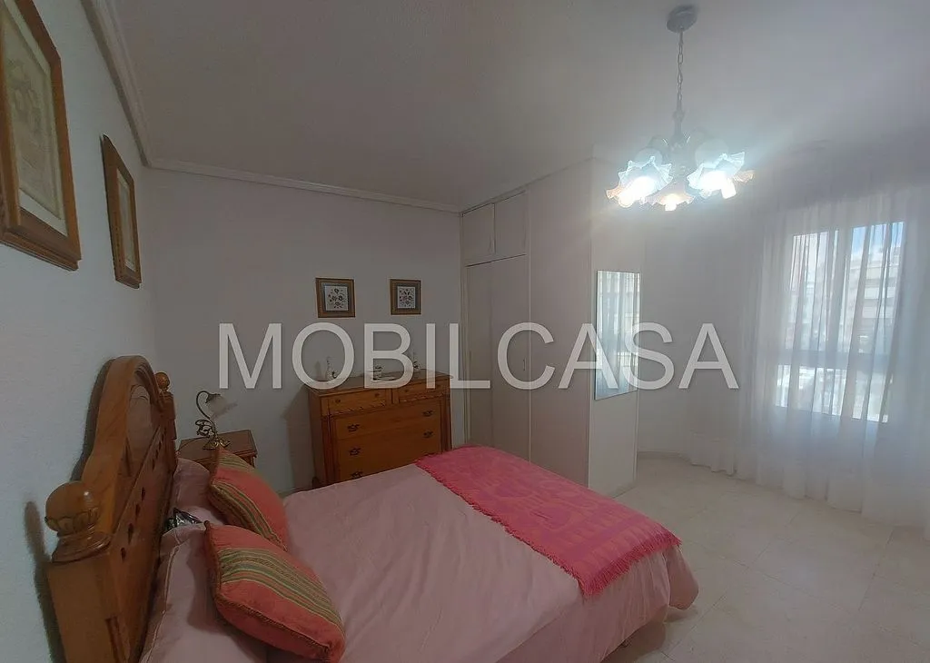 Chambres - Bright Apartment with Balcón in Elche