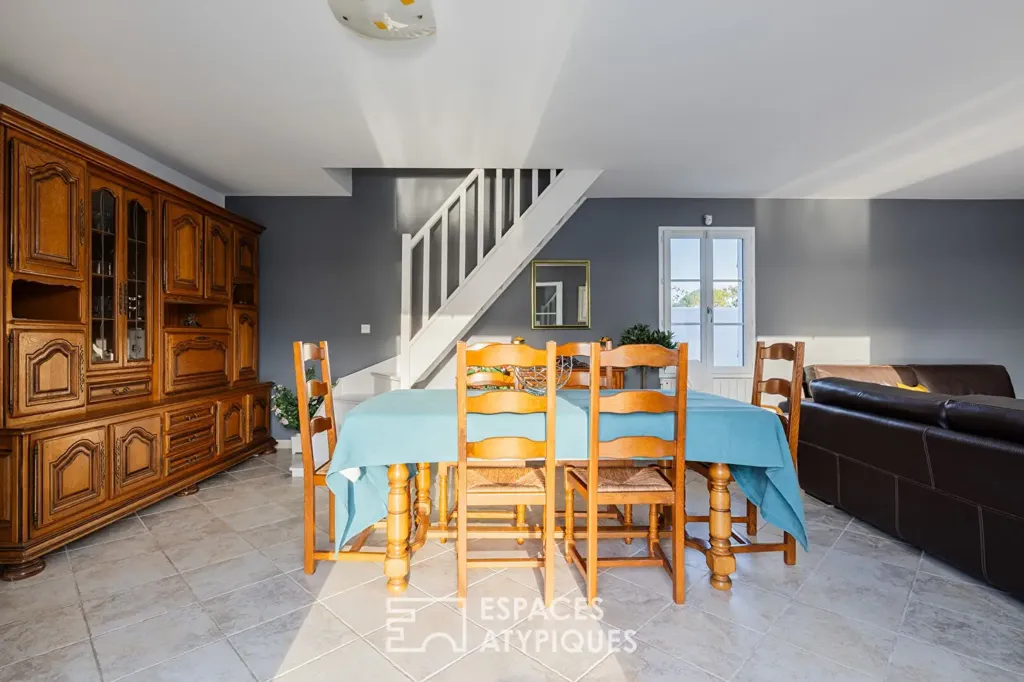 Söögituba - Villa with Sea View and Pool in Saint-Denis d'Oléron