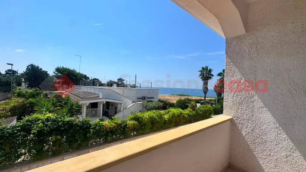 Balcone - Villa with Sea View in Leporano