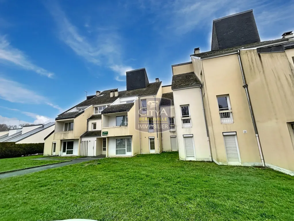 Extérieur - Appartement Lumineux avec Balcon à Homblières