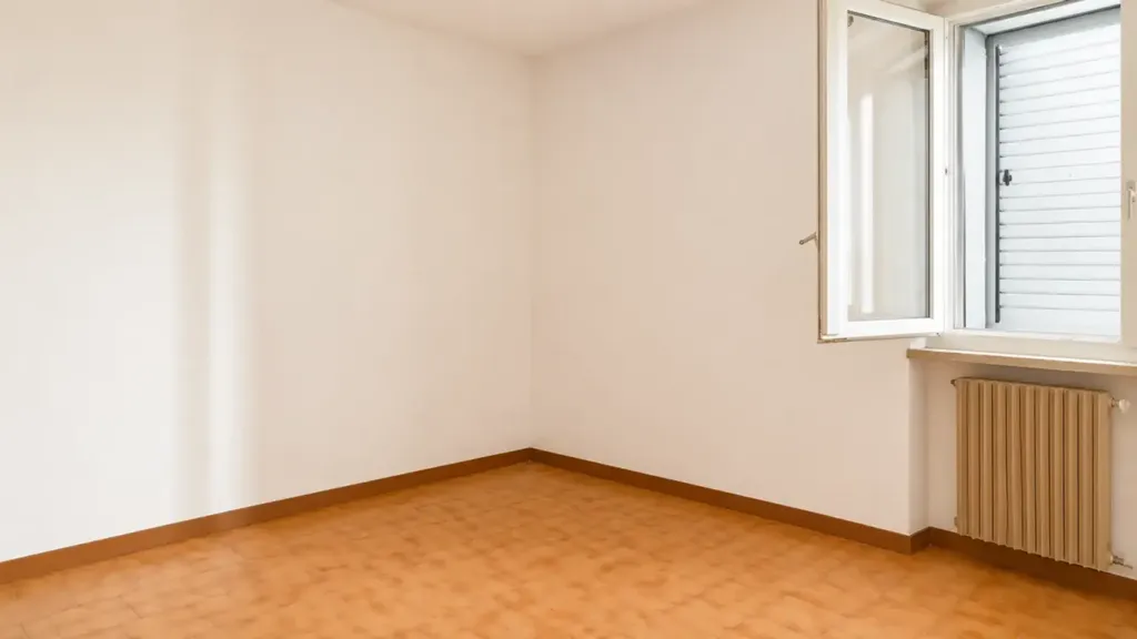 Pièces - Spacious Trilocale with Balcony in Gattatico